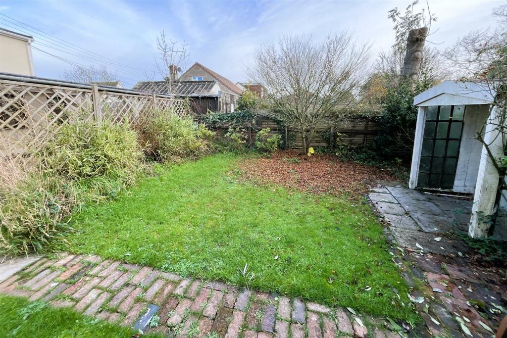 Chafra, The Common, Stoke Lodge, Patchway BS34 6AL