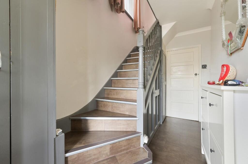 FAIRFIELD WAY (1).jpg