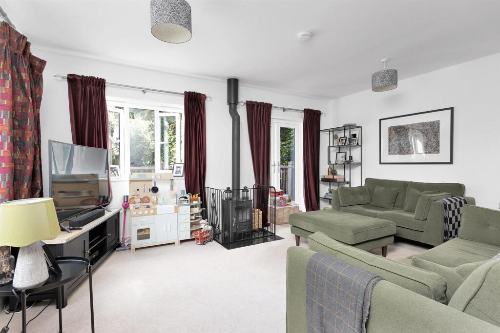 Secret Cottage, Brownsover (14).jpg