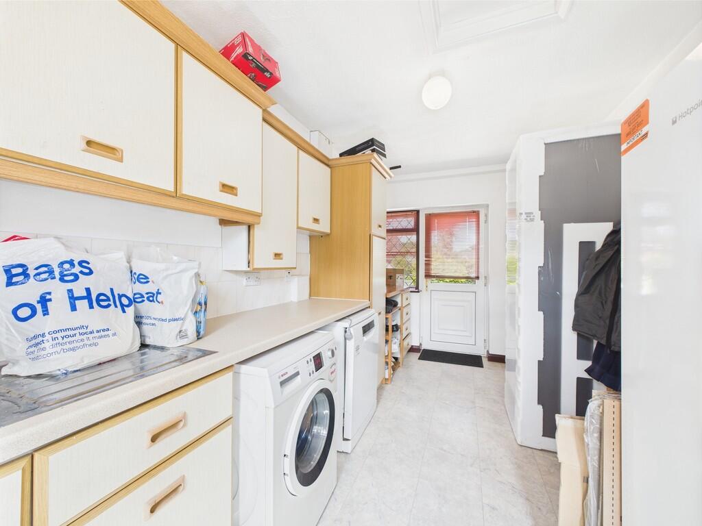 CAM04018G0-PR0234...