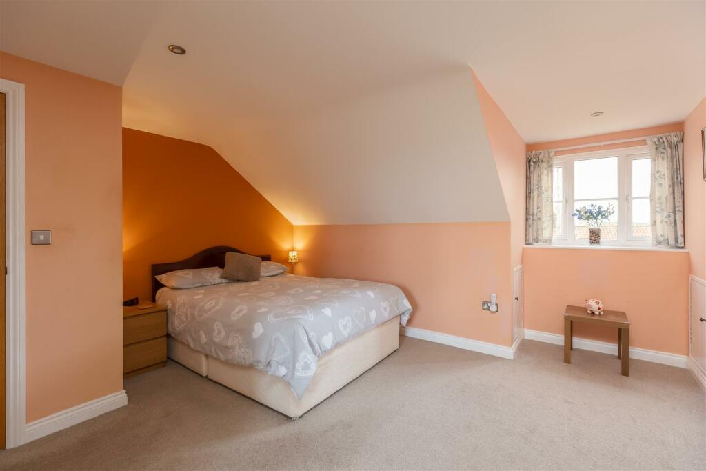 Givenbrook Bedroom 1-3.jpg