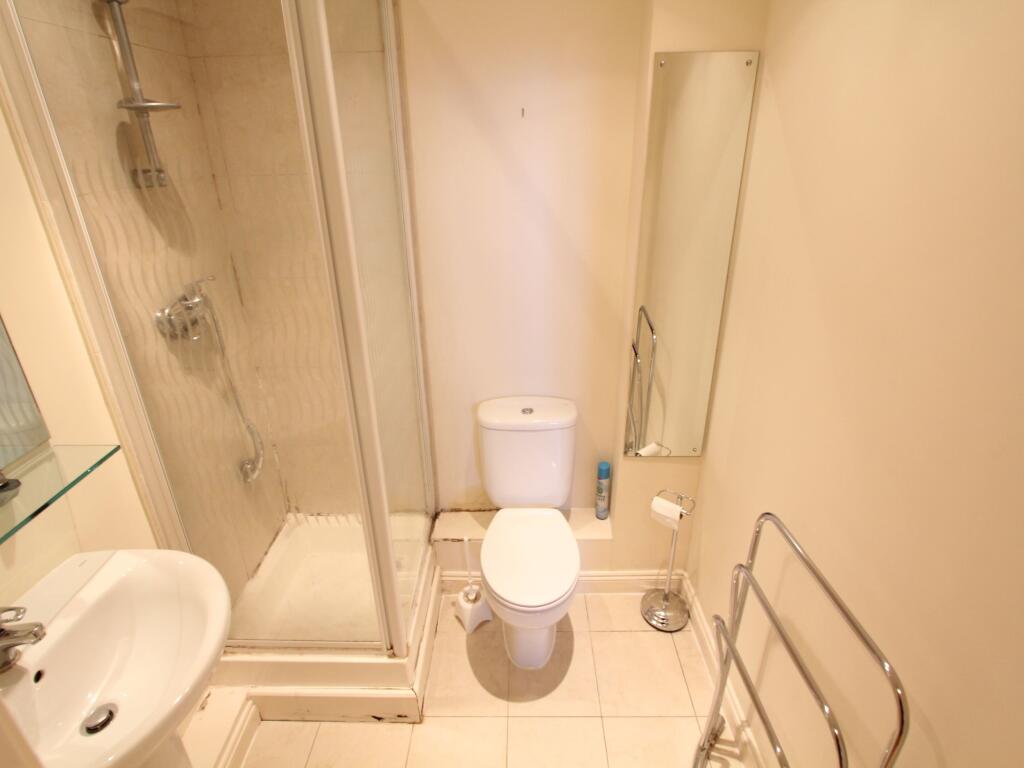 Photograph 4