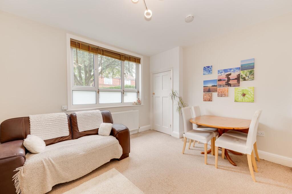 KITCHEN AND LIVING ROOM/DINER