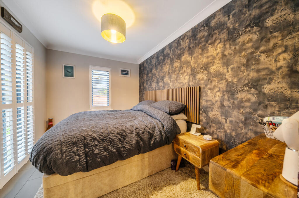 1375749-7-690c765...