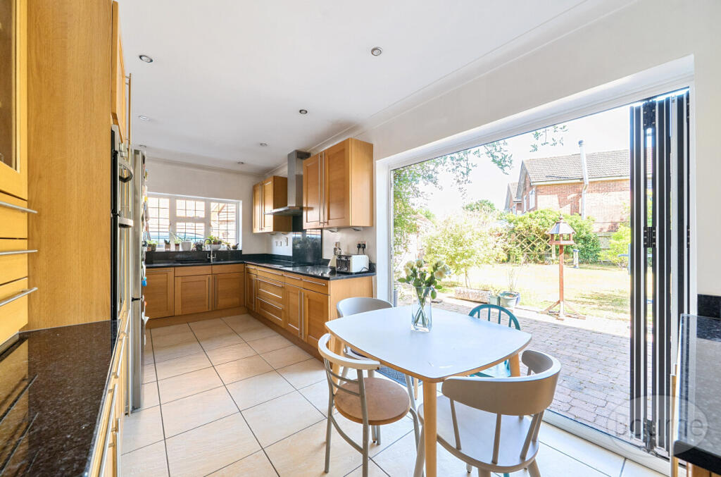 541a662e-36d4-464...