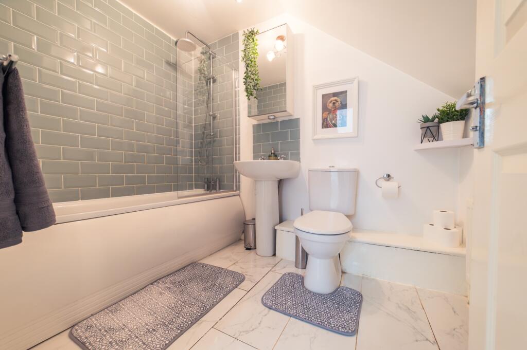 Award-winning Media team on EVERY Listing_11