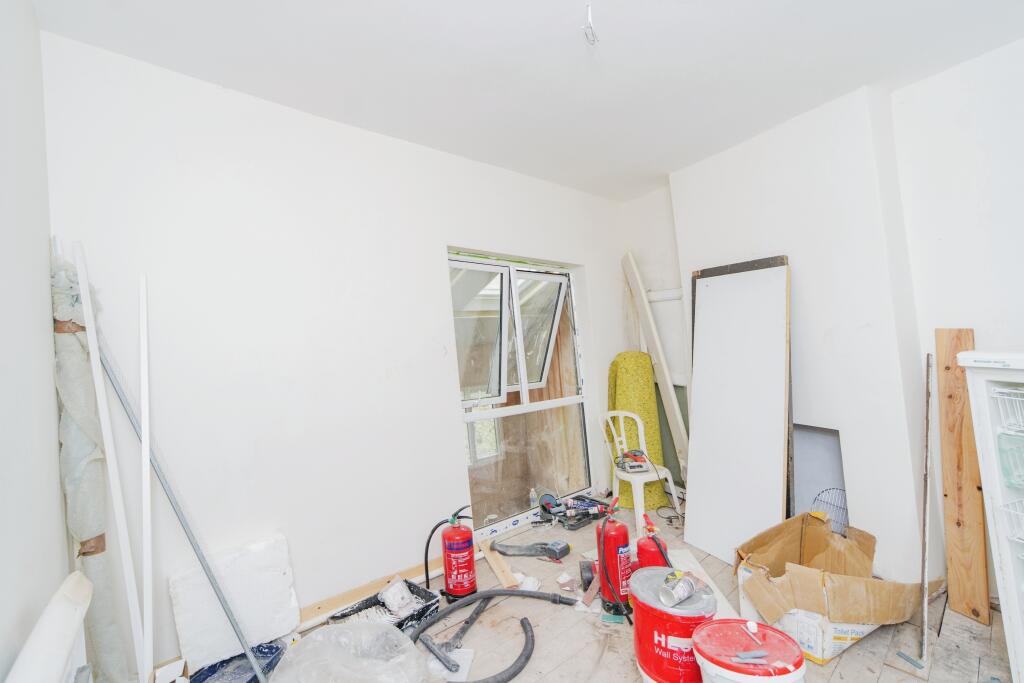 75 Plum Lane, Plumstead, London, SE18 3AG