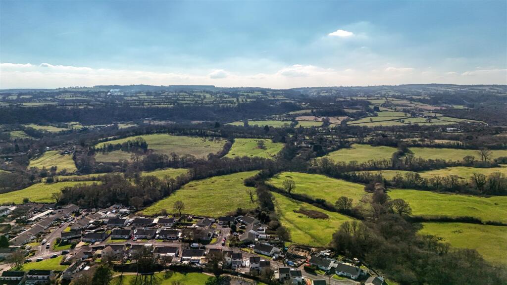Mendip Vale