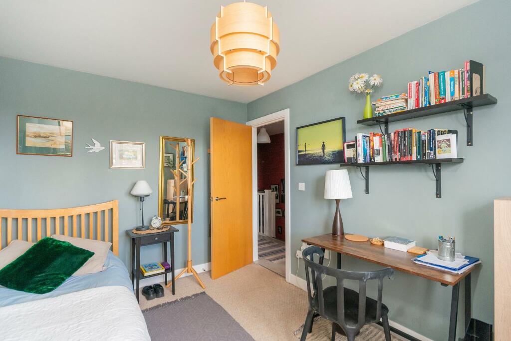 8B8SHD - Bedroom G.jpg