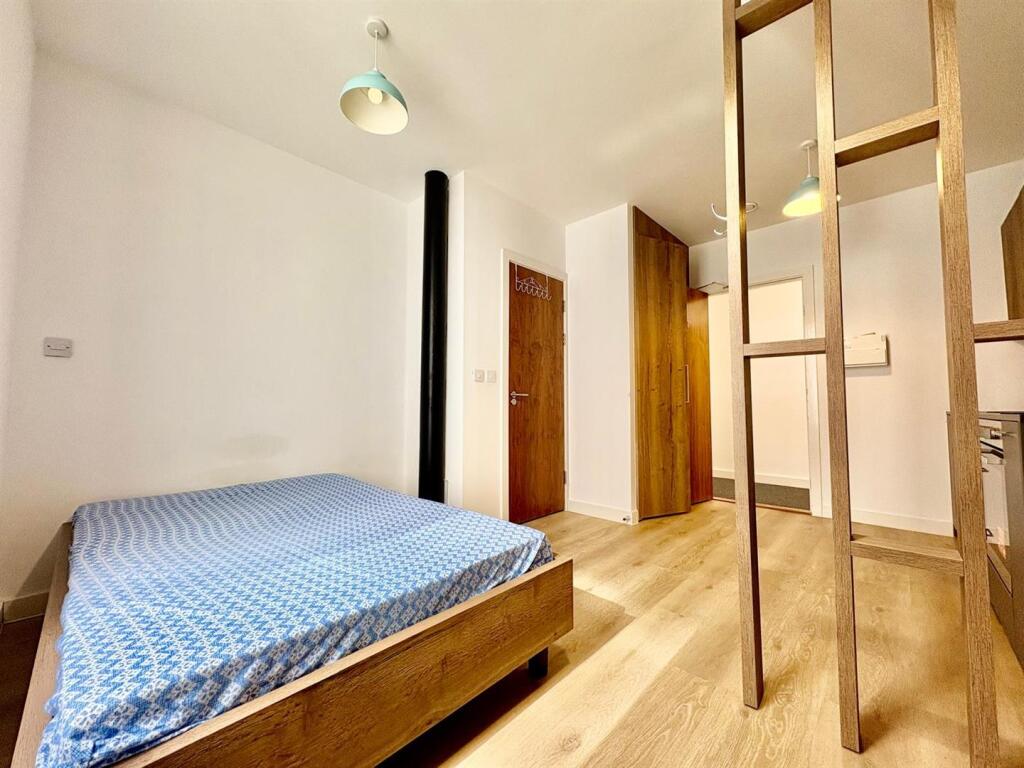 PHOTO-2025-07-28-17-50-05 3.jpg