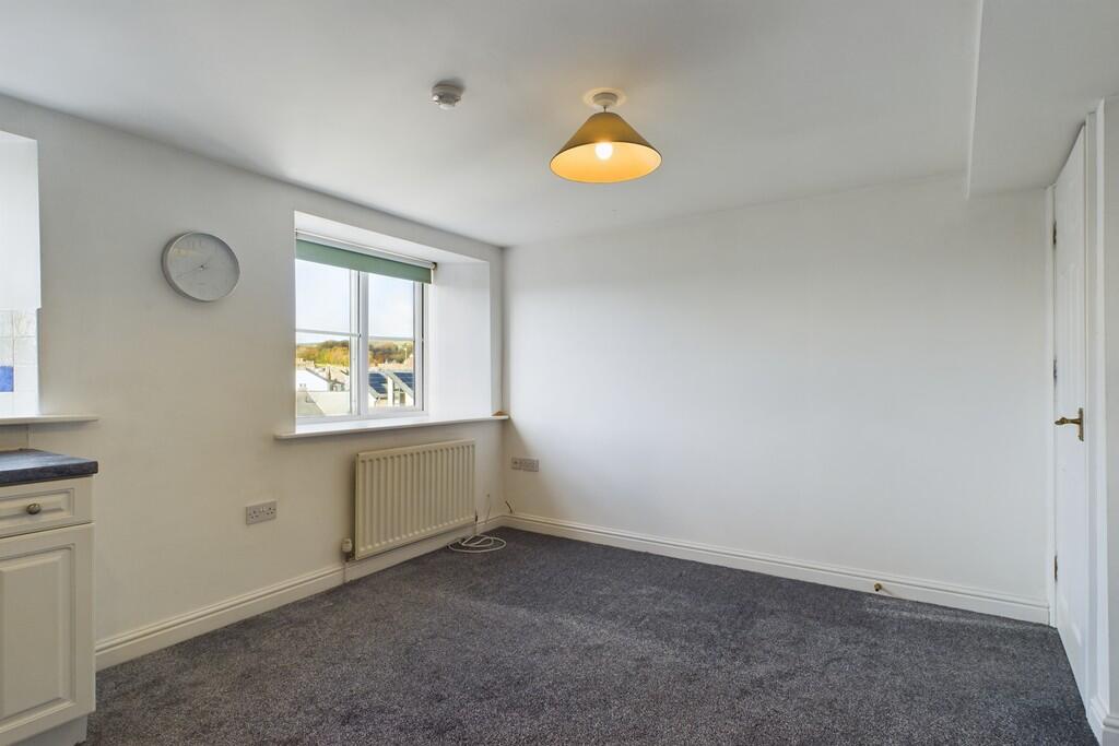 Living-Dining Roo...