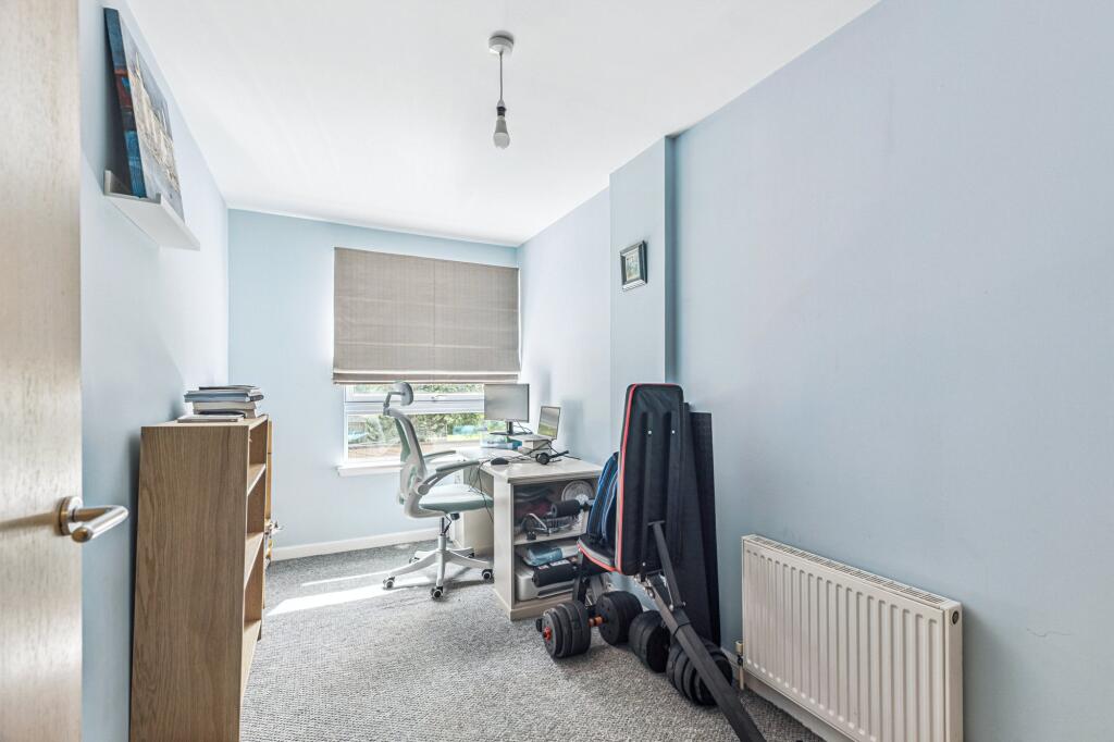 Bed 3/Office