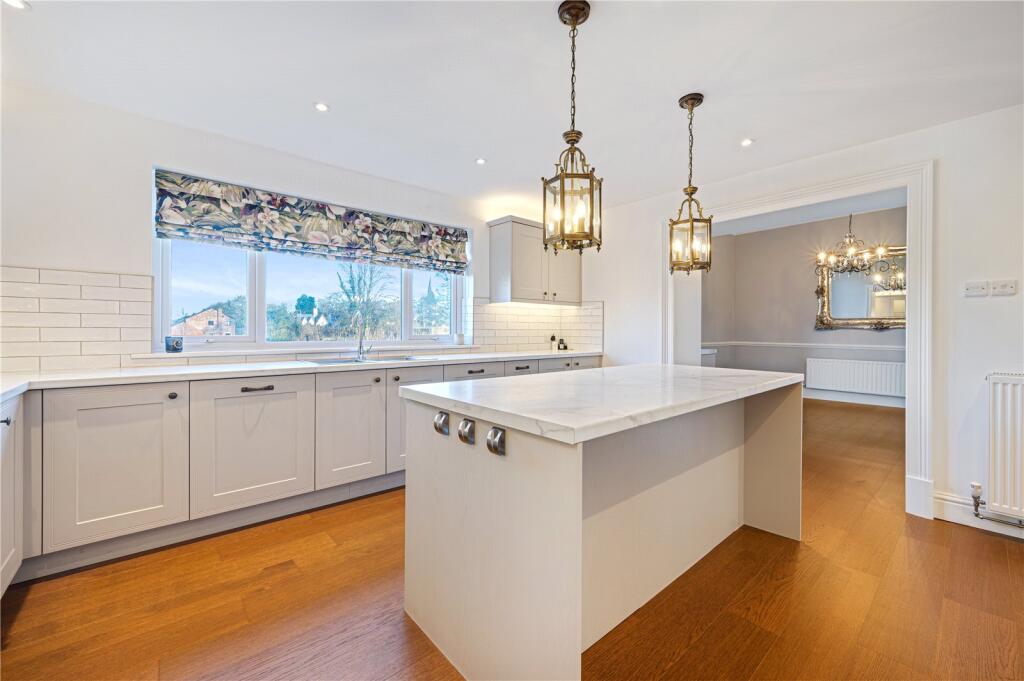 Living Kitchen B