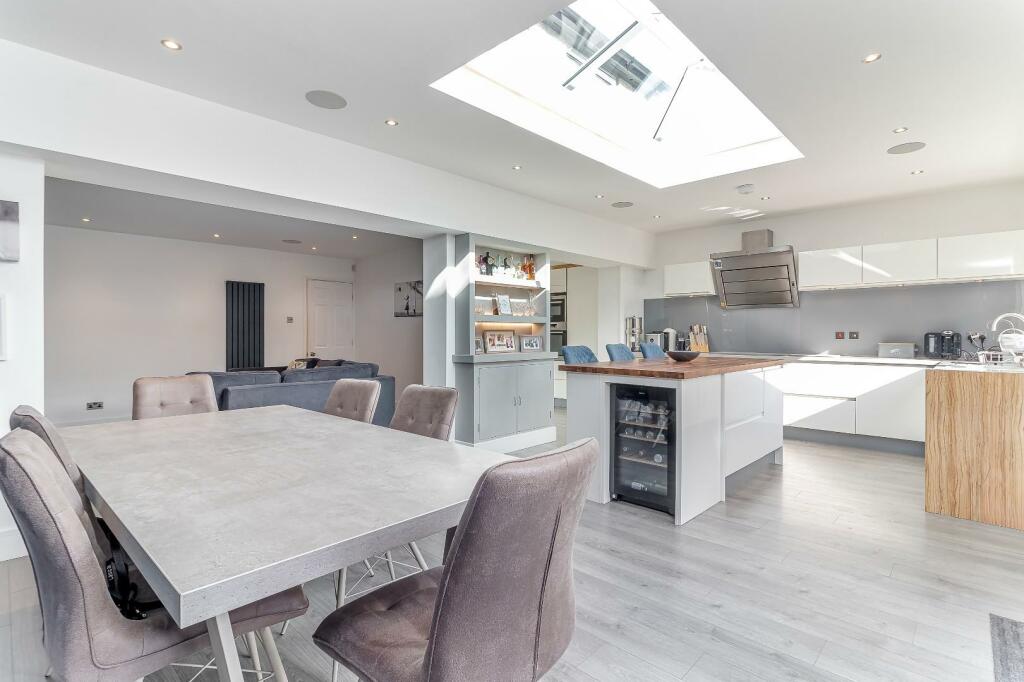Dining Kitchen - B.jpg