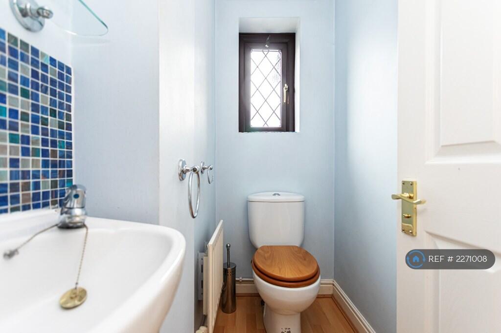 Downstairs Cloakroom