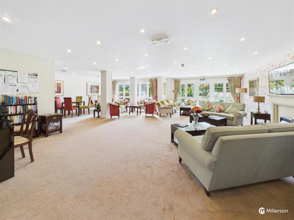 Communal Lounge