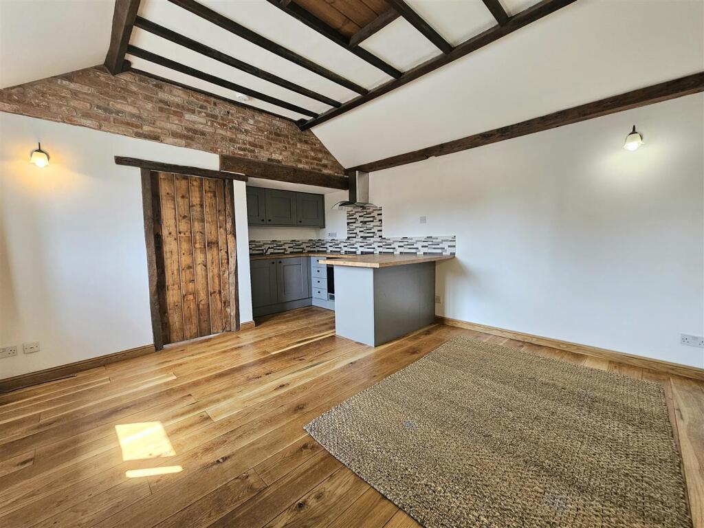 Open Plan Lounge/Kitchen/Diner