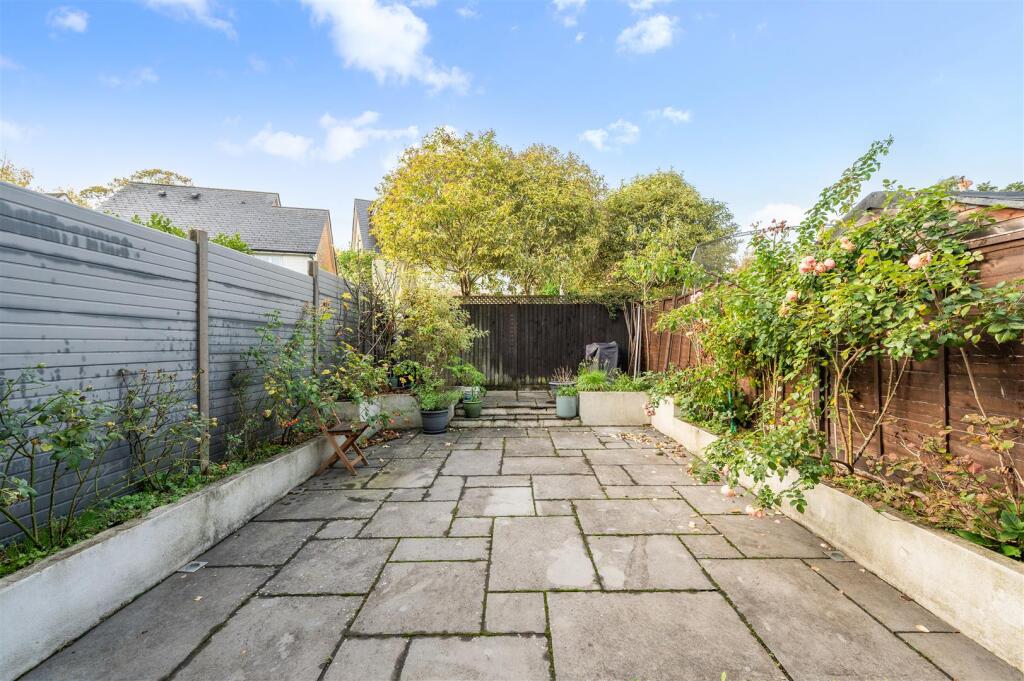 REDWOOD DRIVE,  (12).jpg