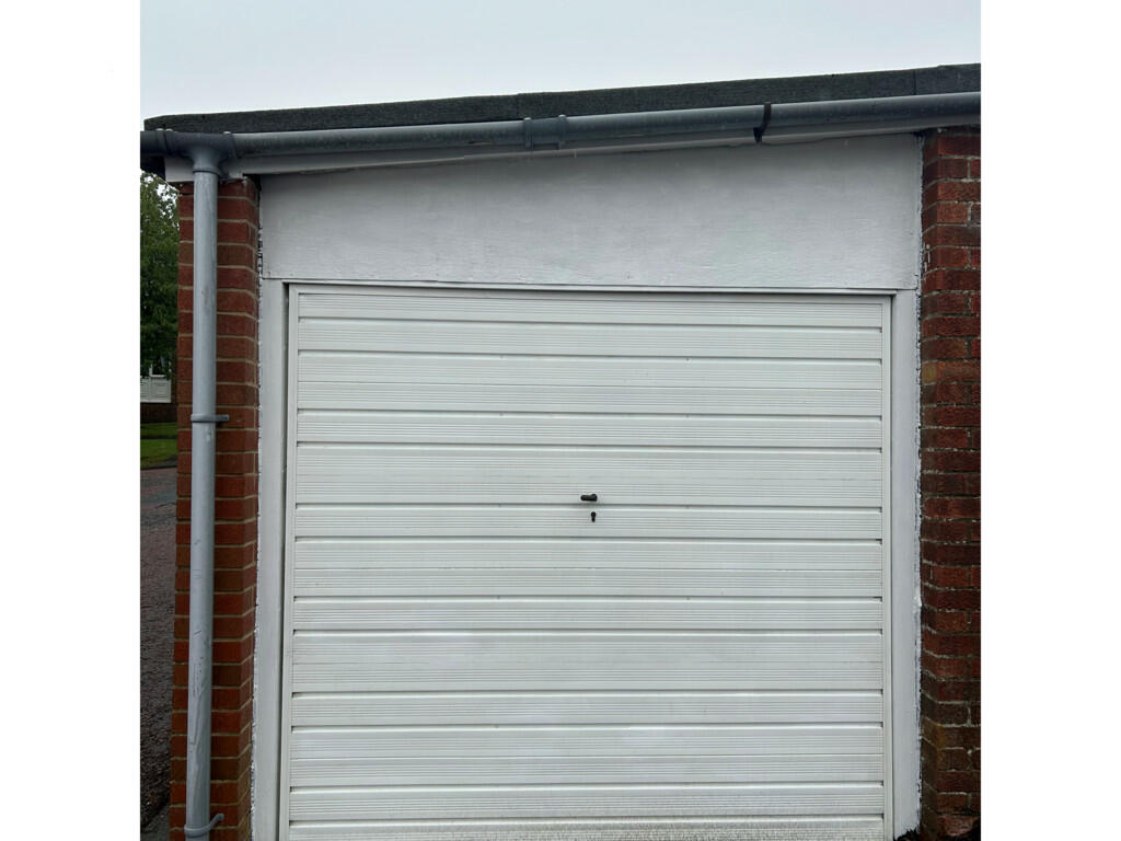 Garage - 2 Lam