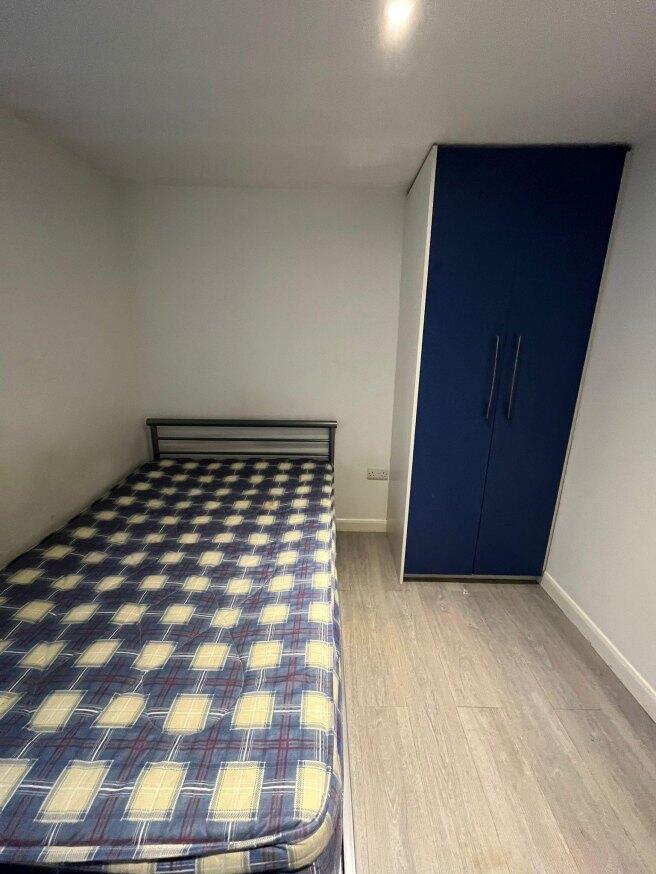 queen-anne-street-st4-2eq-992714