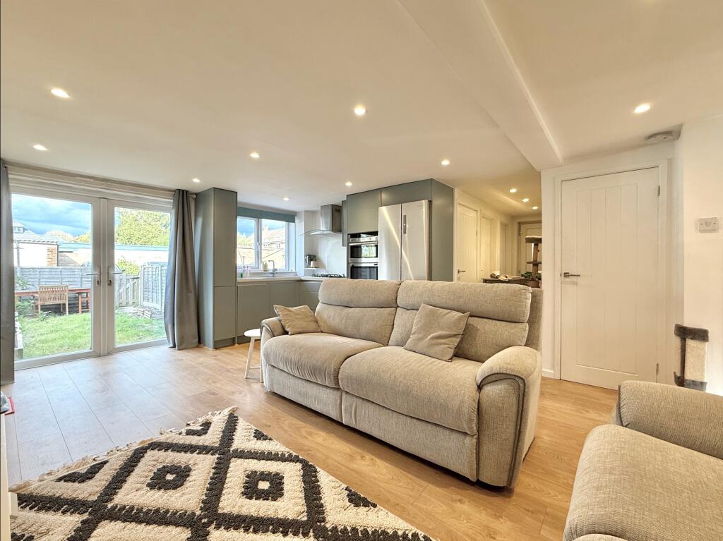 Living/Dining Room