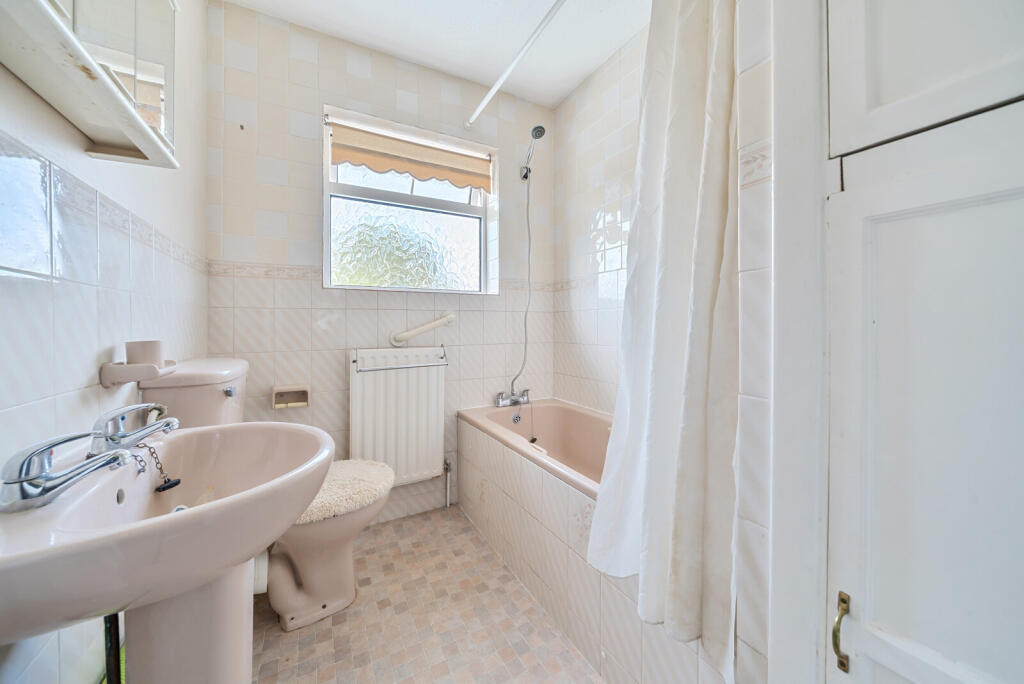 11-6821c5e8f2374-...