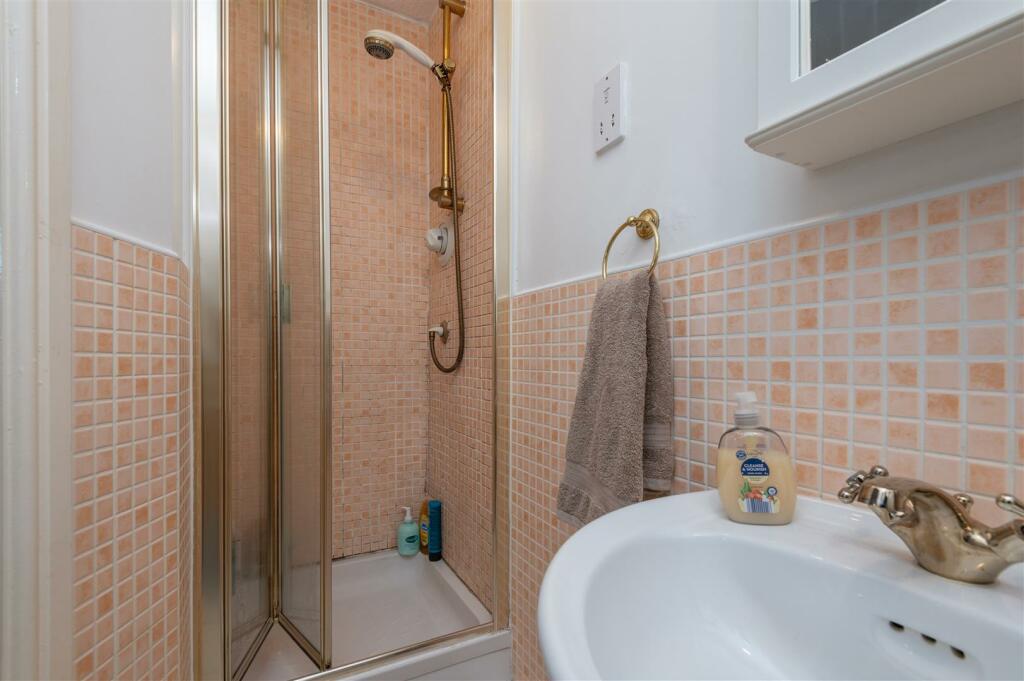En-suite Shower Room