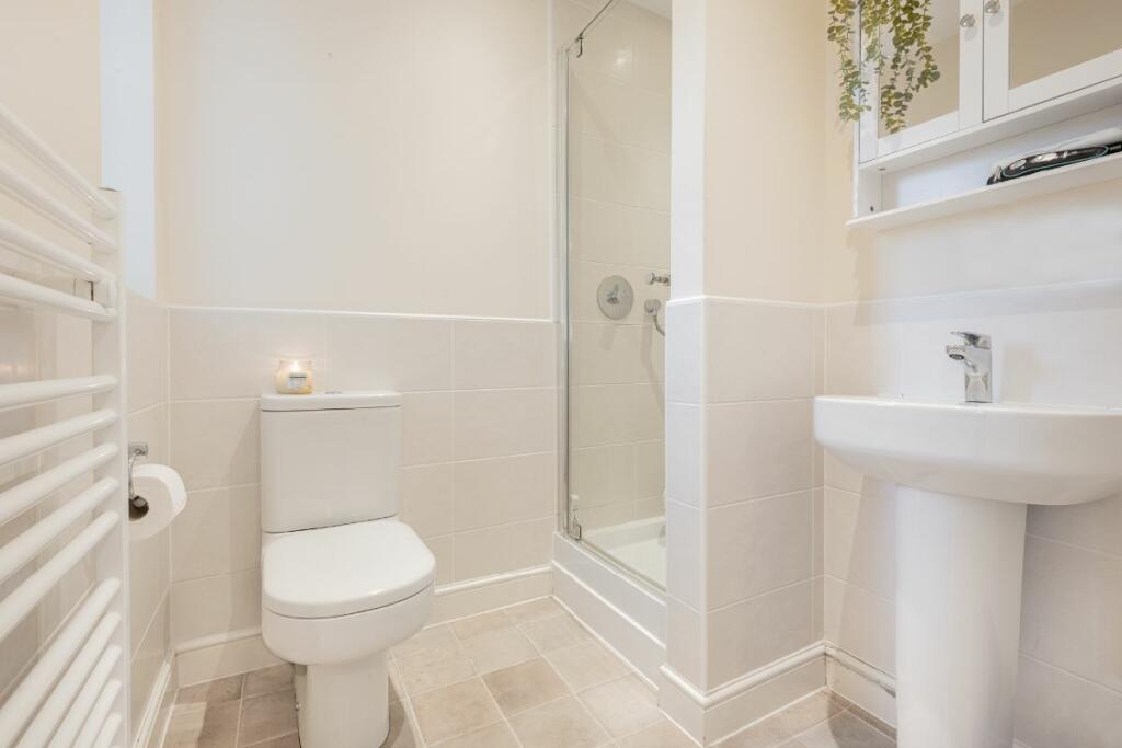 Bedroom One En-suite