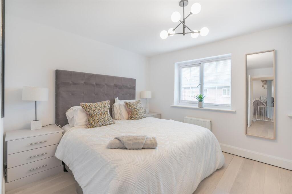 30 Firecrest Way-14.jpg