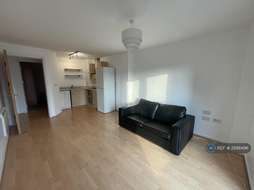 Open Plan Livingroom And Kitchen