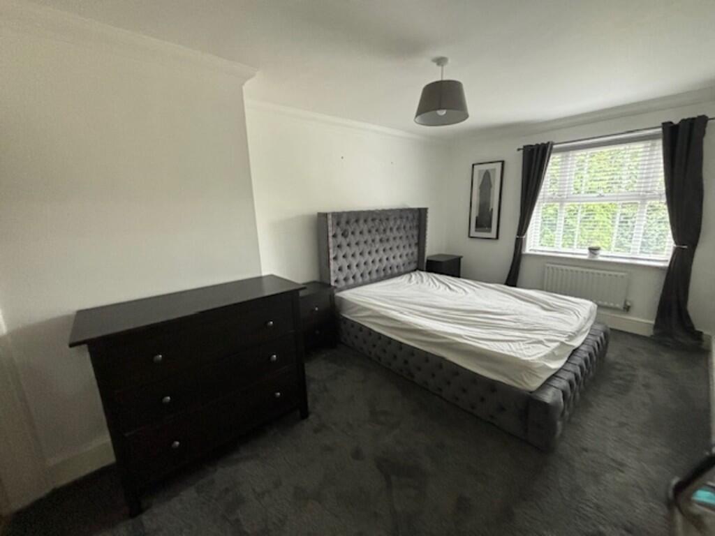 6 woodbury ct 2