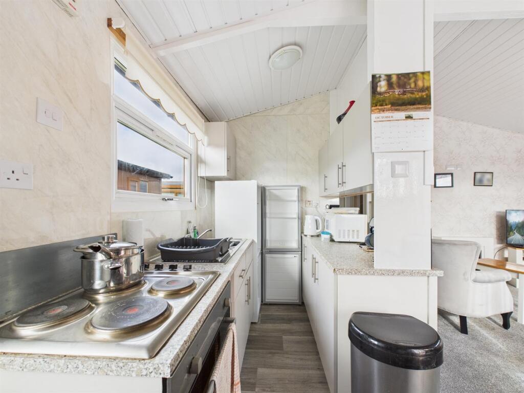 Open Plan Kitchen/Reception Room