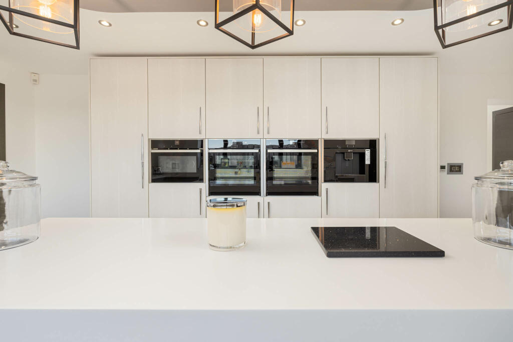 20230615-1047_Highfields Farm, Moss Hall Road, OL1