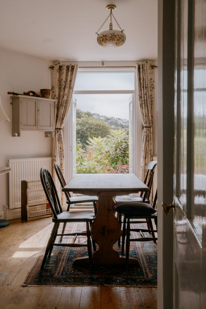 CROFT-QUARRYROAD-HASTINGS-INTERIOR-10