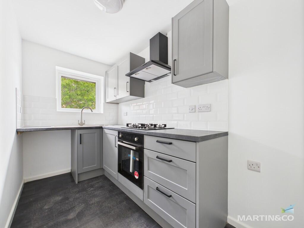 CAM03111G0-PR0351...