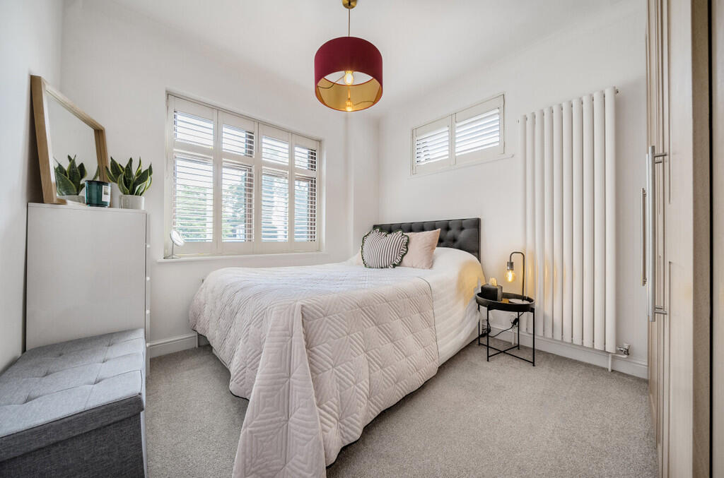 bedroom3