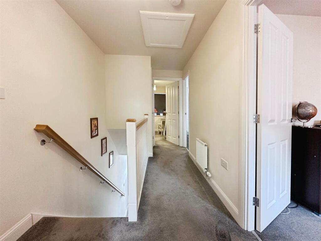 0e33e25f--4442-A0CB-00A0A0F04FB2-32518-00000F62C3B