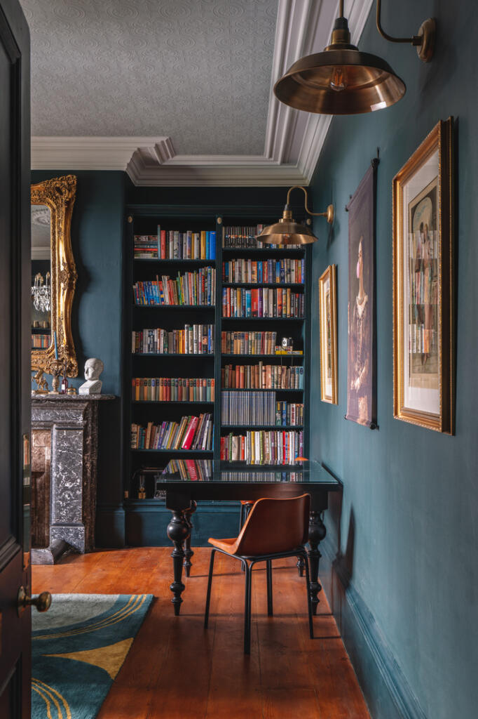 255718 - HolmleighManor_HighRes-27.jpg