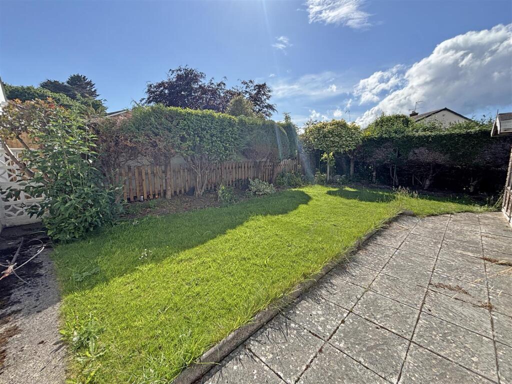 Garden.JPG