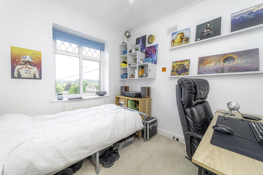 general 2 Bramley Av