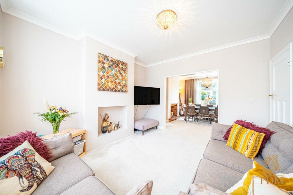 33 Sidney Road Beeston Nottingham NG9 1AN
