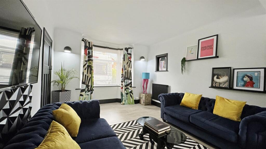 Living/Dining Room