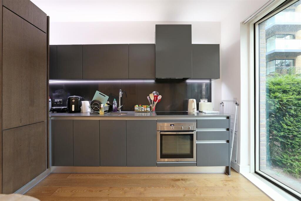 Tizzard Grove, London