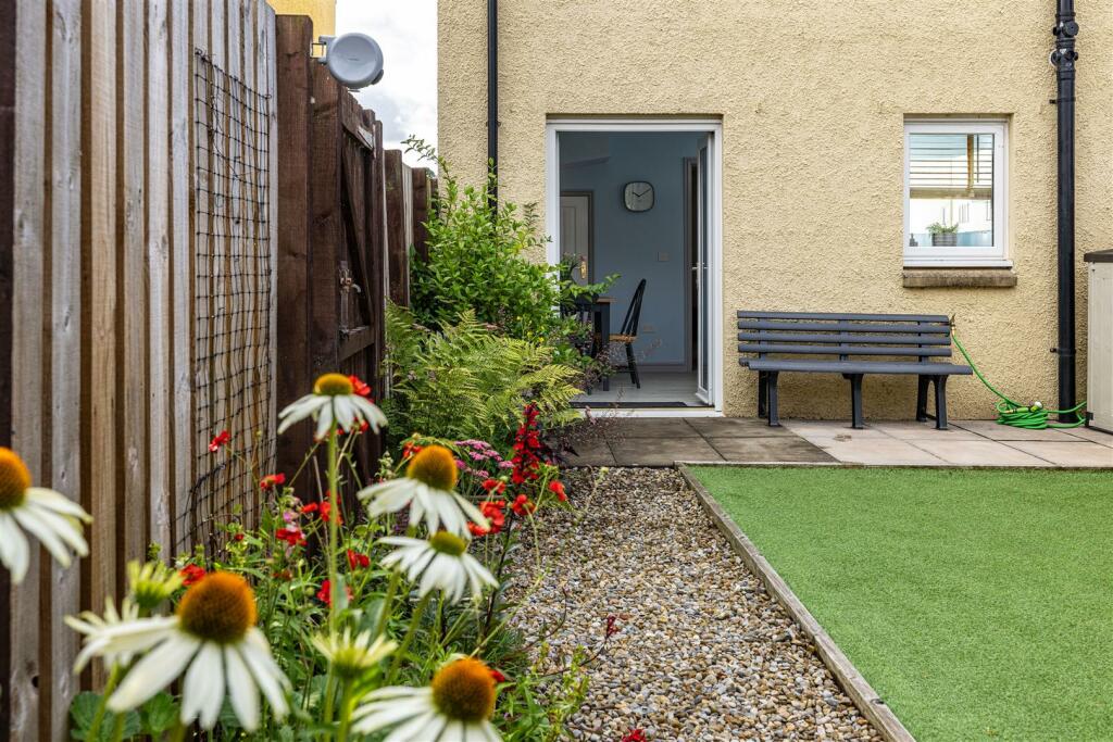 10 Queen Elizabetb Square Galashiels 63.JPG