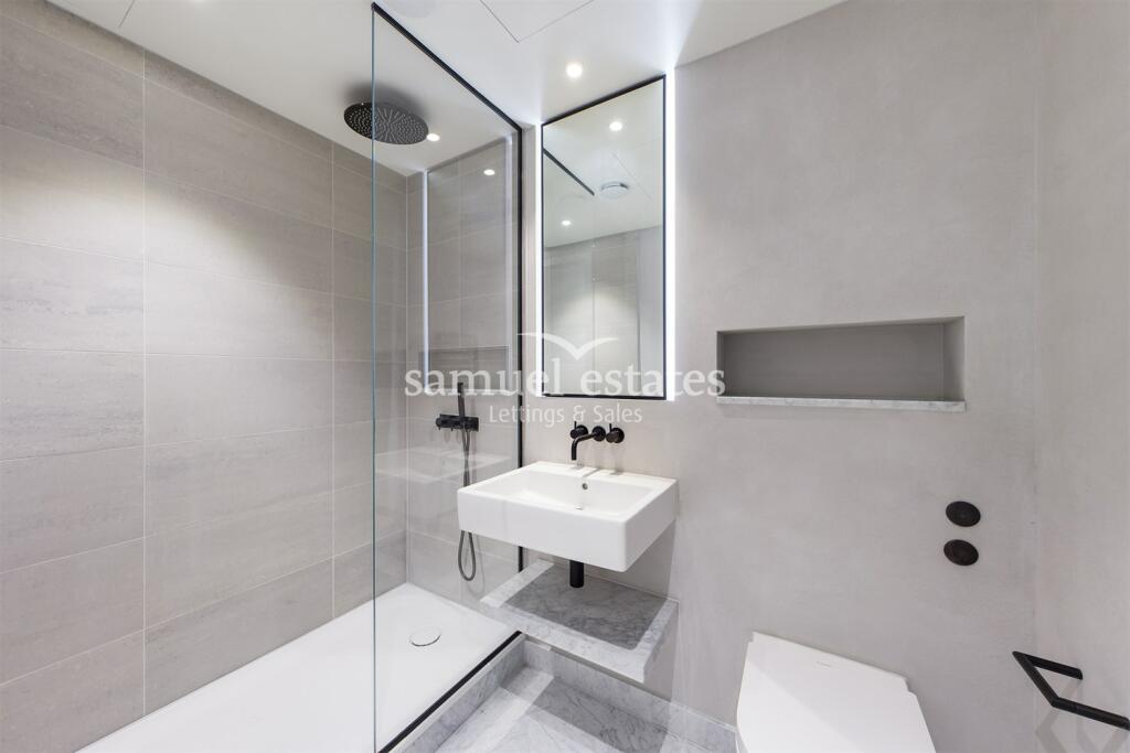 Ensuite
