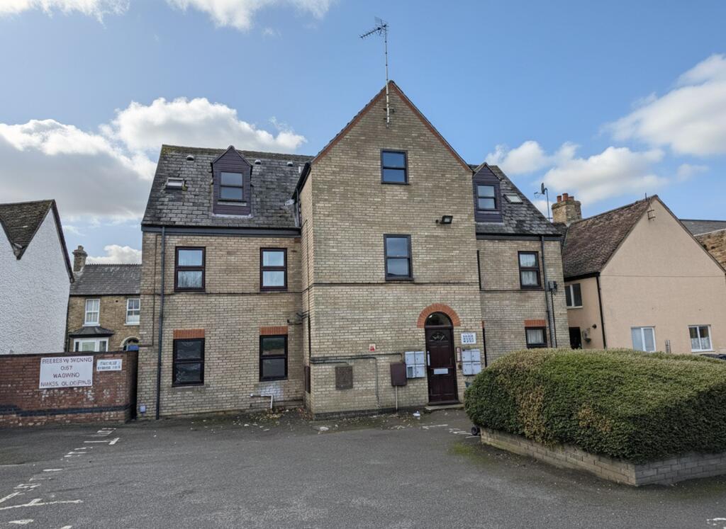 Huntingdon Street, Cross House Huntingdon Street, PE19