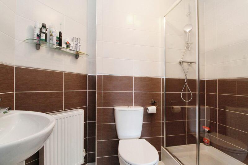 Bedroom One En-Suite
