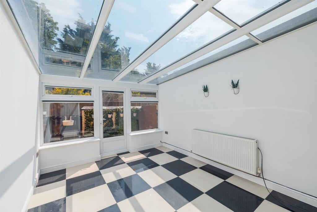 11 Leighton Rd Cottage-19.jpg
