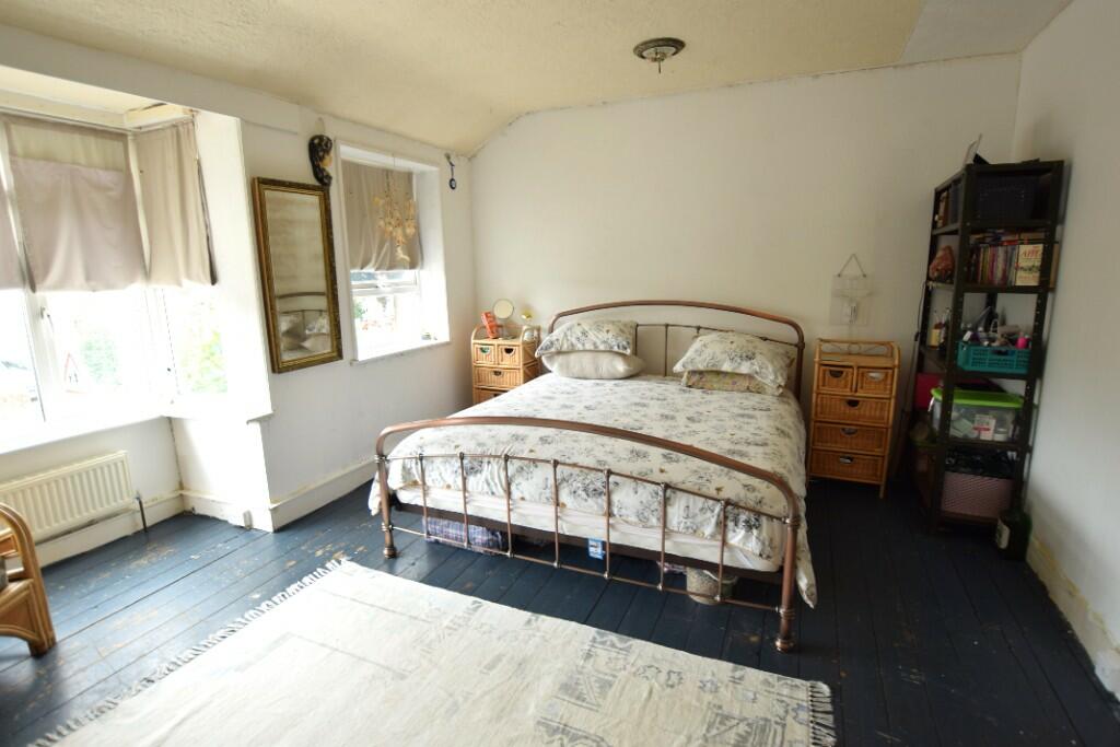 Bedroom One (1)