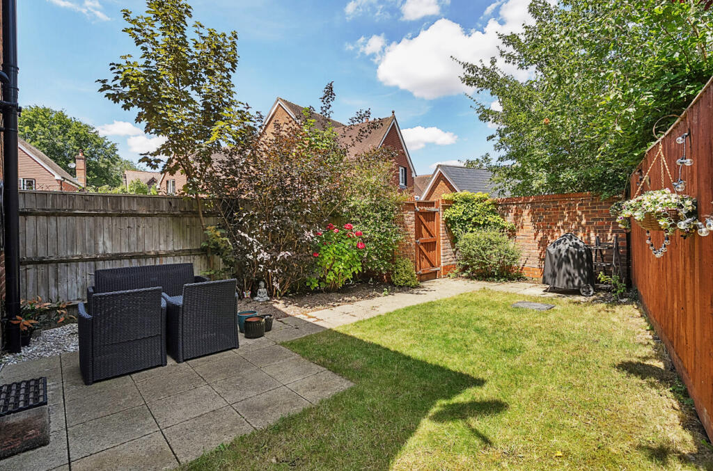 1324041-4-686fb9f...